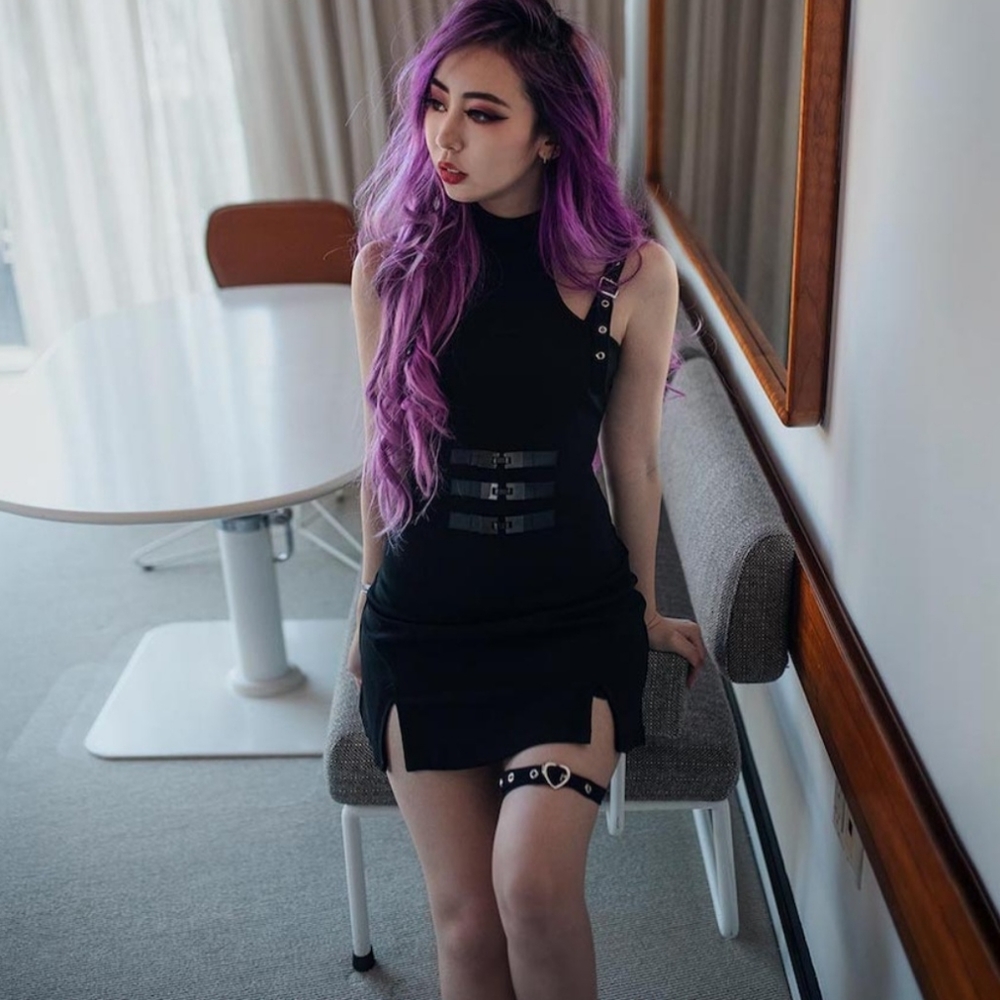 NWT Medium Lychee the Label Black Rosehip Waist Buckle Leg Strap Dress